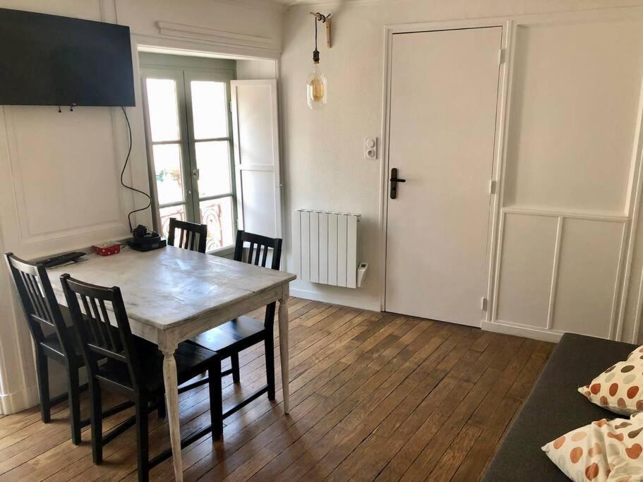 Le Garengeot - Wifi - Centre Ville - Property Rental Nm Vitre  Exterior photo